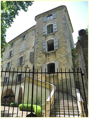 Esparron-de-Verdon - Wohngebäude Schloss (Château d'Esparron)