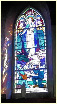 Kirchenfenster Kapelle Saint-Michel Mont Dol