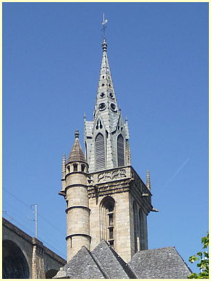 Kirchturm Saint-Melaine