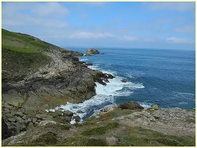 Küsteneinschnitt hinter der Pointe du Millier