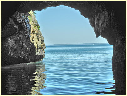 Sehenswürdigkeiten - Gezeitenhöhle Grotte de l'Autel 