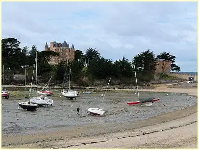 Saint-Briac-sur-Mer - Château du Nessay