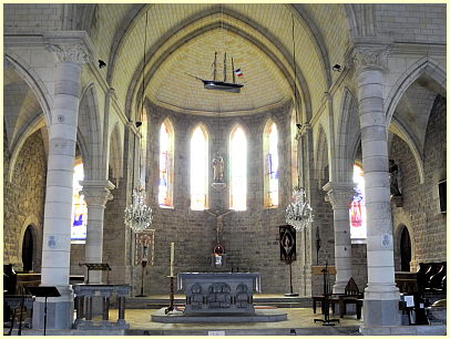 Chor mit Dreimastschiff Kirche Notre-Dame de Landouar