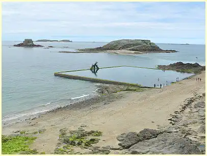 Strand und Meerwasser-Freibad  Bon-Secours Saint-Malo