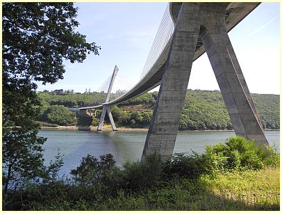 Brücke Pont de Térénez