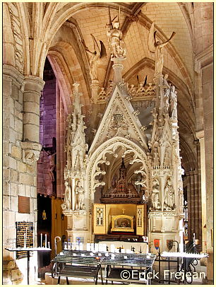 Tréguier - Kathedrale Saint-Tugdual Tombeau de Saint Yves