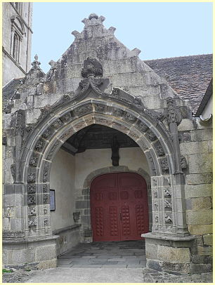 Vorhalle Kirche Église Saint-Suliau
