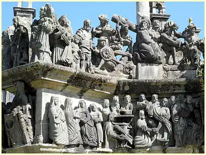 umfriedete Pfarrbezirke der Bretagne - Kalvarienberg Guimiliau umfriedete Pfarrbezirke der Bretagne - Kalvarienberg Guimiliau