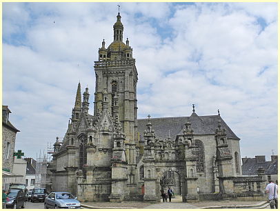 Saint-Thégonnec - umfriedeter Pfarrbezirk