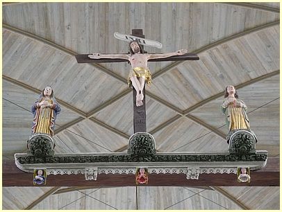 Saint-Thégonnec - Triumphkreuz (Poutre de Gloire)