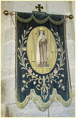 Prozessionsfahne Sainte Bernadette