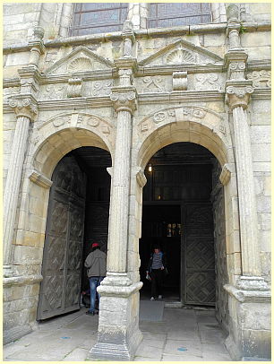 Südportal Kirche Saint-Malo Dinan