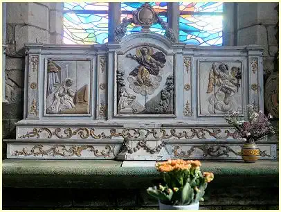 Altaraufsatz Kapelle Notre-Dame-de-Bonne-Nouvelle Altaraufsatz Kapelle Notre-Dame-de-Bonne-Nouvelle