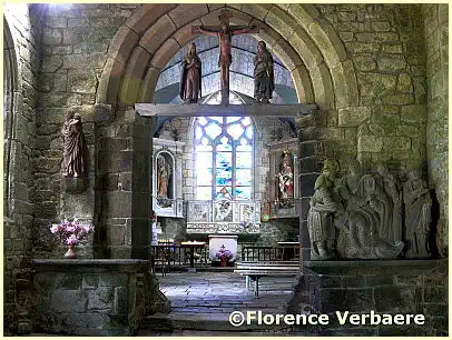 Triumphkreuz Kapelle Notre-Dame-de-Bonne-Nouvelle ©Florence Verbaere Triumphkreuz Kapelle Notre-Dame-de-Bonne-Nouvelle