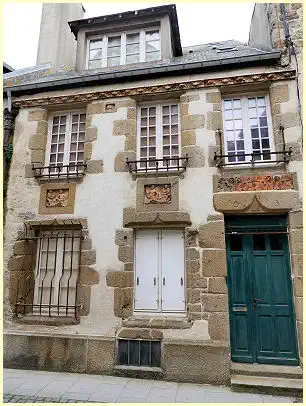 Granville Fassade Rue Notre-Dame