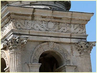 Ausschnitt Mausoleum - Les Antiques