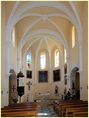 La Roque-sur-Cèze - Kirchenschiff Saint-Laurent