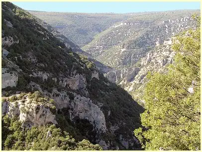Straßenverlauf - Schlucht Gorges de la Nesque