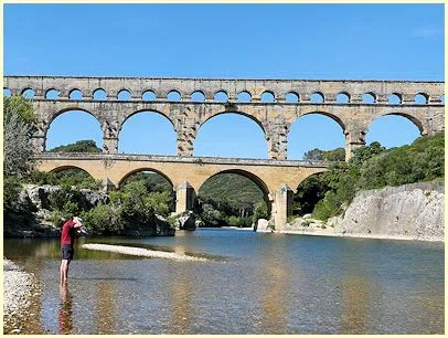 Pont du Gard, Rive droite (rechtes Ufer)