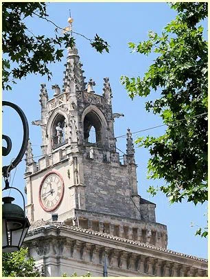 Uhrturm (Tour de l'Horloge) Avignon