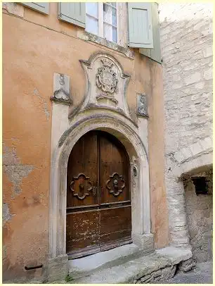 Bonnieux - historisches Portal