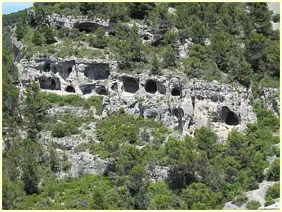 Fontaine-de-Vaucluse - Höhlenwohnung Bastide de la Baume