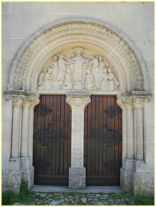 Forcalquier - Tympanon  Kapelle Notre-Dame de Provence
