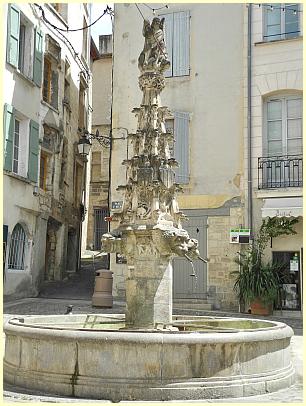 Forcalquier - Brunnen Fontaine Saint-Michel