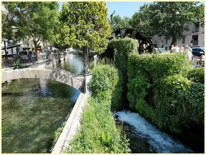 L'Isle-sur-la-Sorgue - Abfluss eines Wasserrads