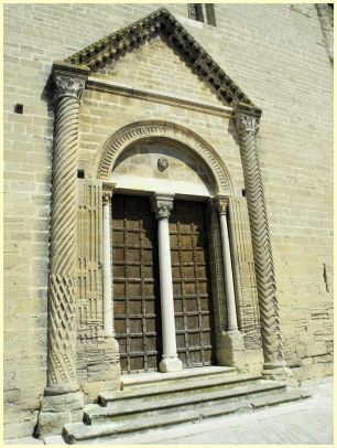 westliches Portal Kirche Notre-Dame-du-Lac