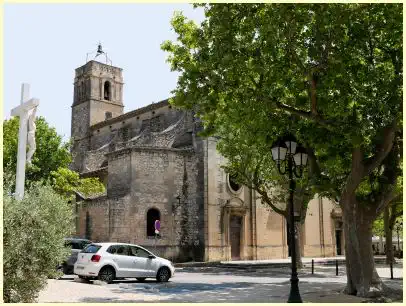 Maussane-les-Alpilles - Place Laugier-de-Monblan Fontaine de quattre Saisons