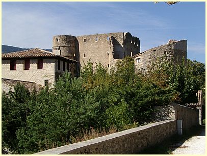 Montbrun-les-Bains - Schloss Château du Puy-Montbrun 