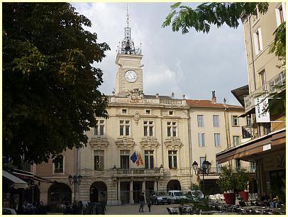 Orange Rathaus (Hôtel de Ville)