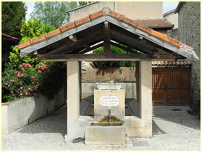 öffentlicher Waschplatz (Lavoir) Sainte-Jalle