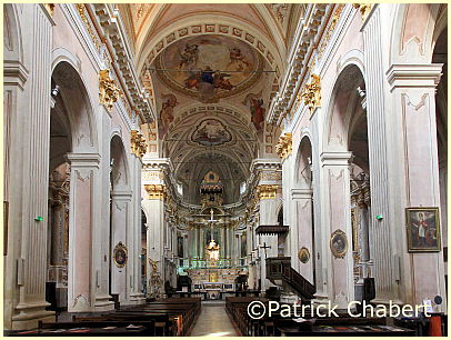 Sospel - Kirchenschiff Kathedrale Saint-Michel
